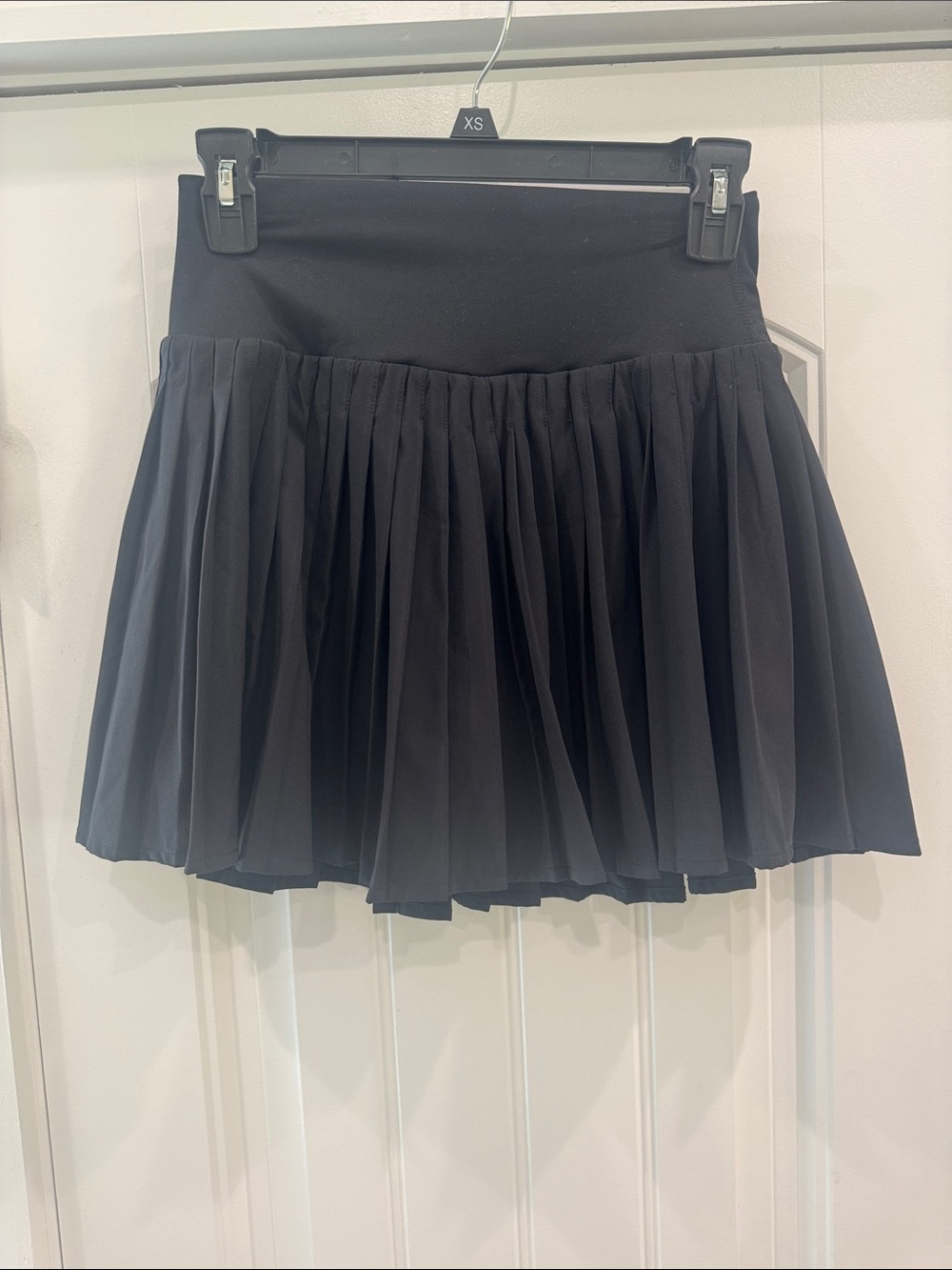 all in motion Black Pleated Mini Skirt